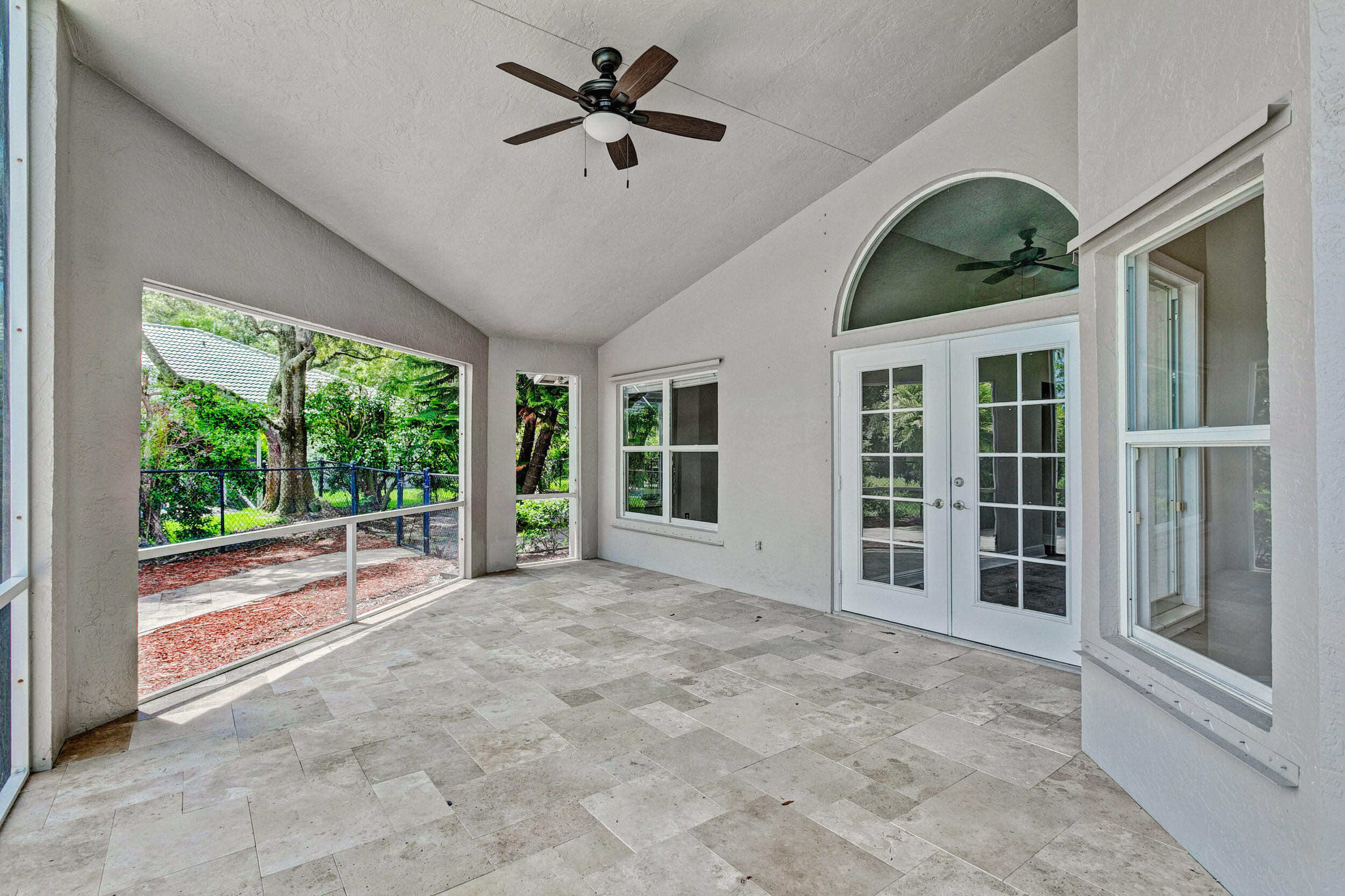 314 Hummingbird Point Jupiter, FL 33458 - Photo 39 of 71 Overized Back Patio
