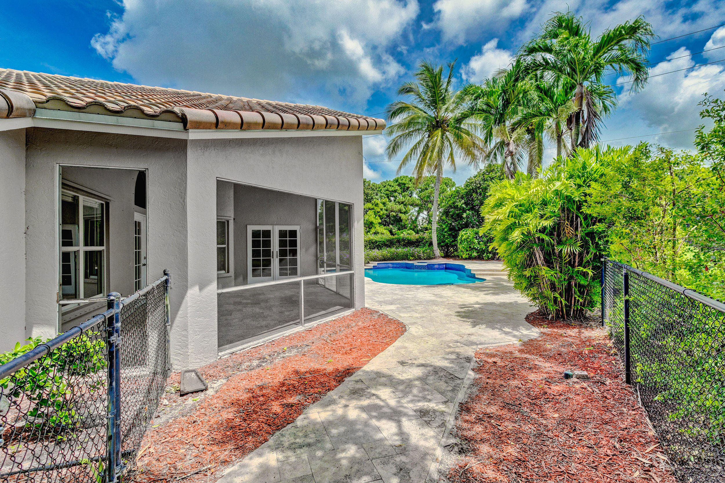 314 Hummingbird Point Jupiter, FL 33458 - Photo 41 of 71 Rear