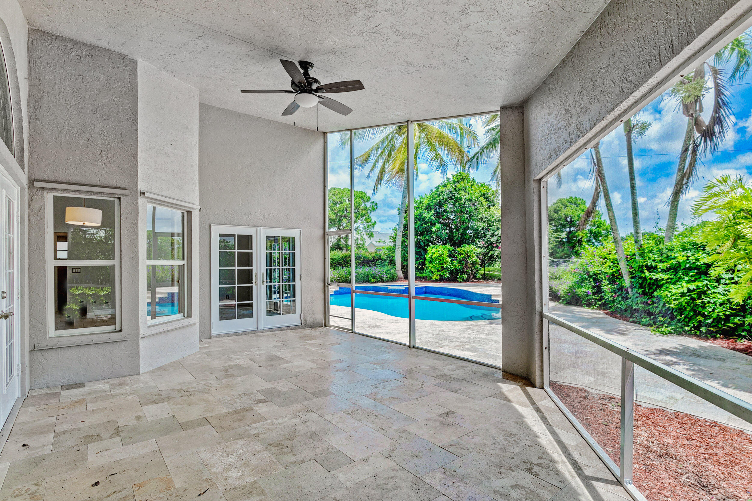 314 Hummingbird Point Jupiter, FL 33458 - Photo 42 of 71 Back Patio