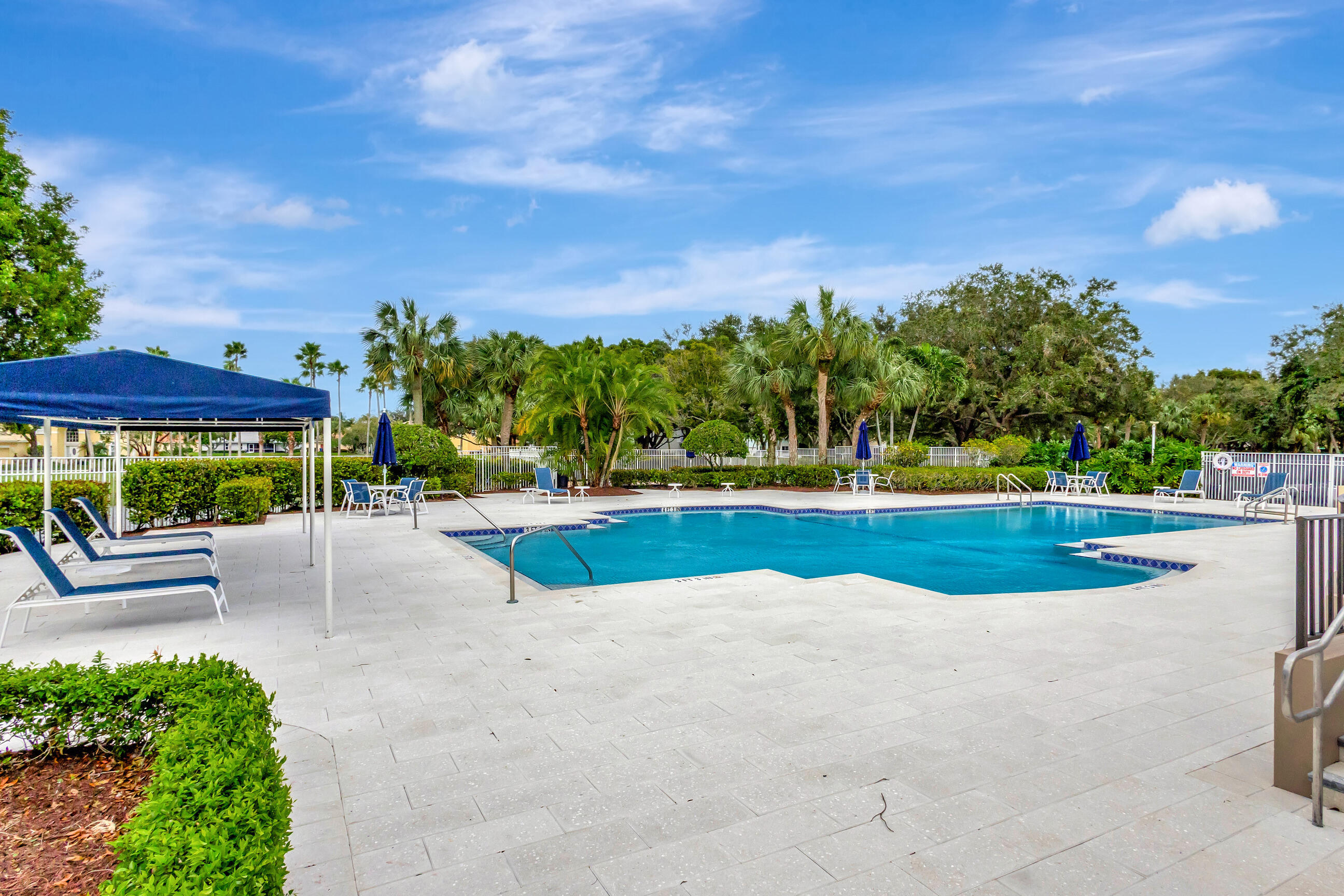 314 Hummingbird Point Jupiter, FL 33458 - Photo 57 of 71 Community Pool