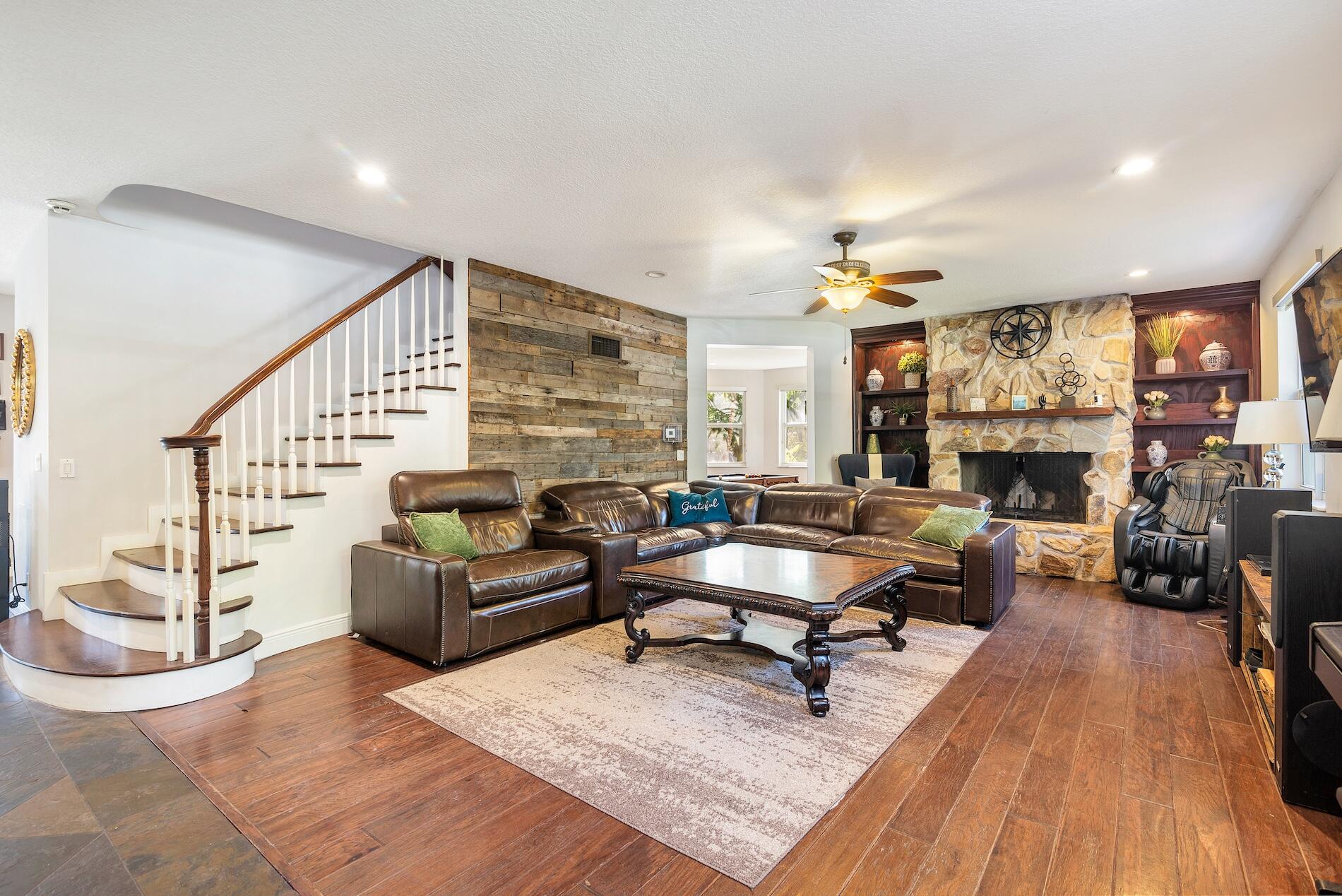 17593 Rocky Pines Road Jupiter, FL 33478 - Photo 8 of 46 6a_int-high-3