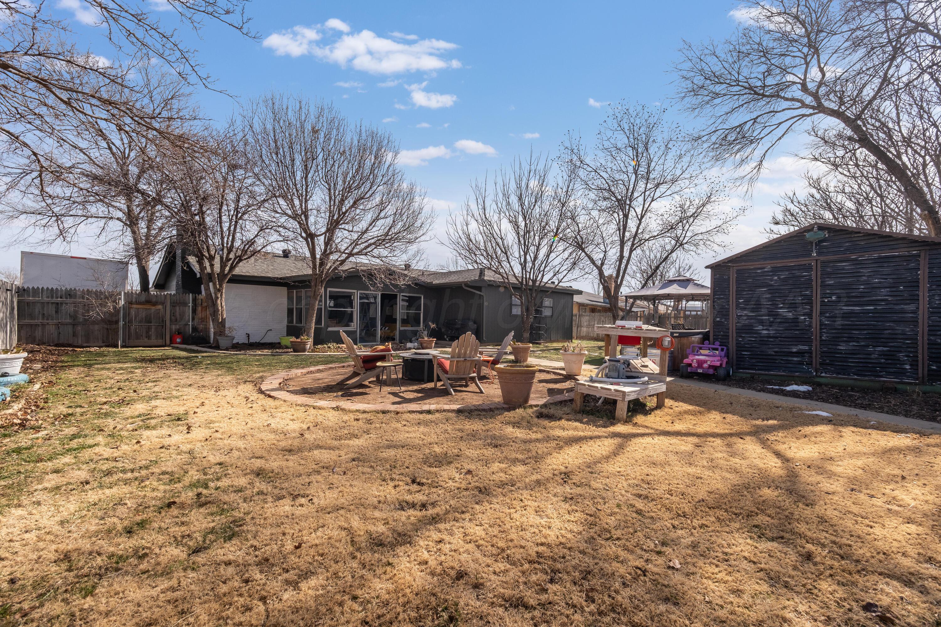 8126 Coronado Trail Amarillo, TX 79110 - Photo 32 of 40 Back yard - 3