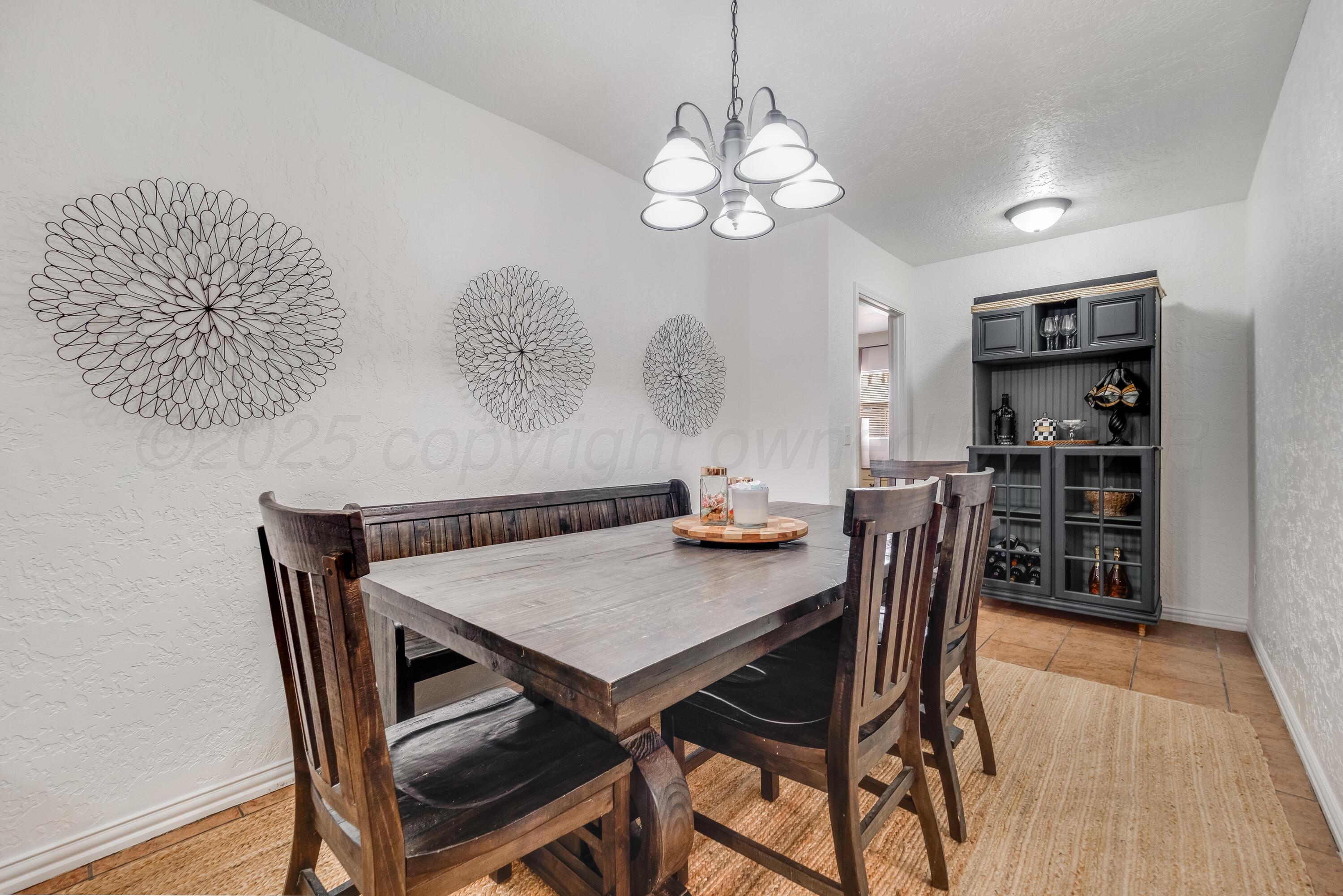 8126 Coronado Trail Amarillo, TX 79110 - Photo 9 of 40 Dining Area