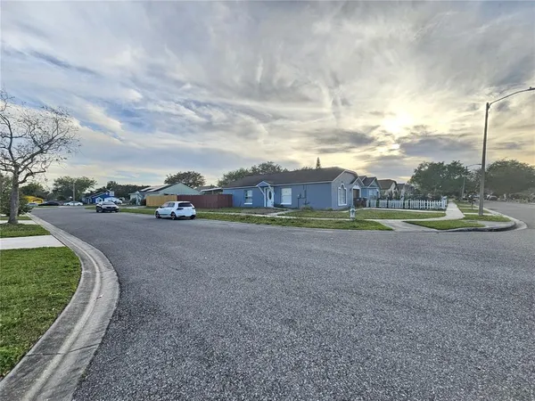 $2,250 | 992 Vista Palma Way, Orlando, FL 32825