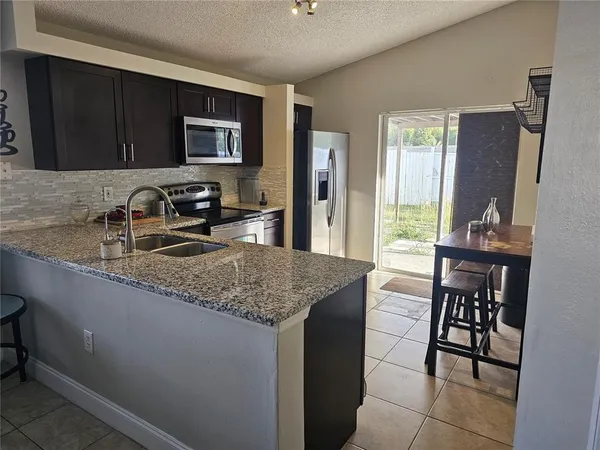 $2,250 | 992 Vista Palma Way, Orlando, FL 32825