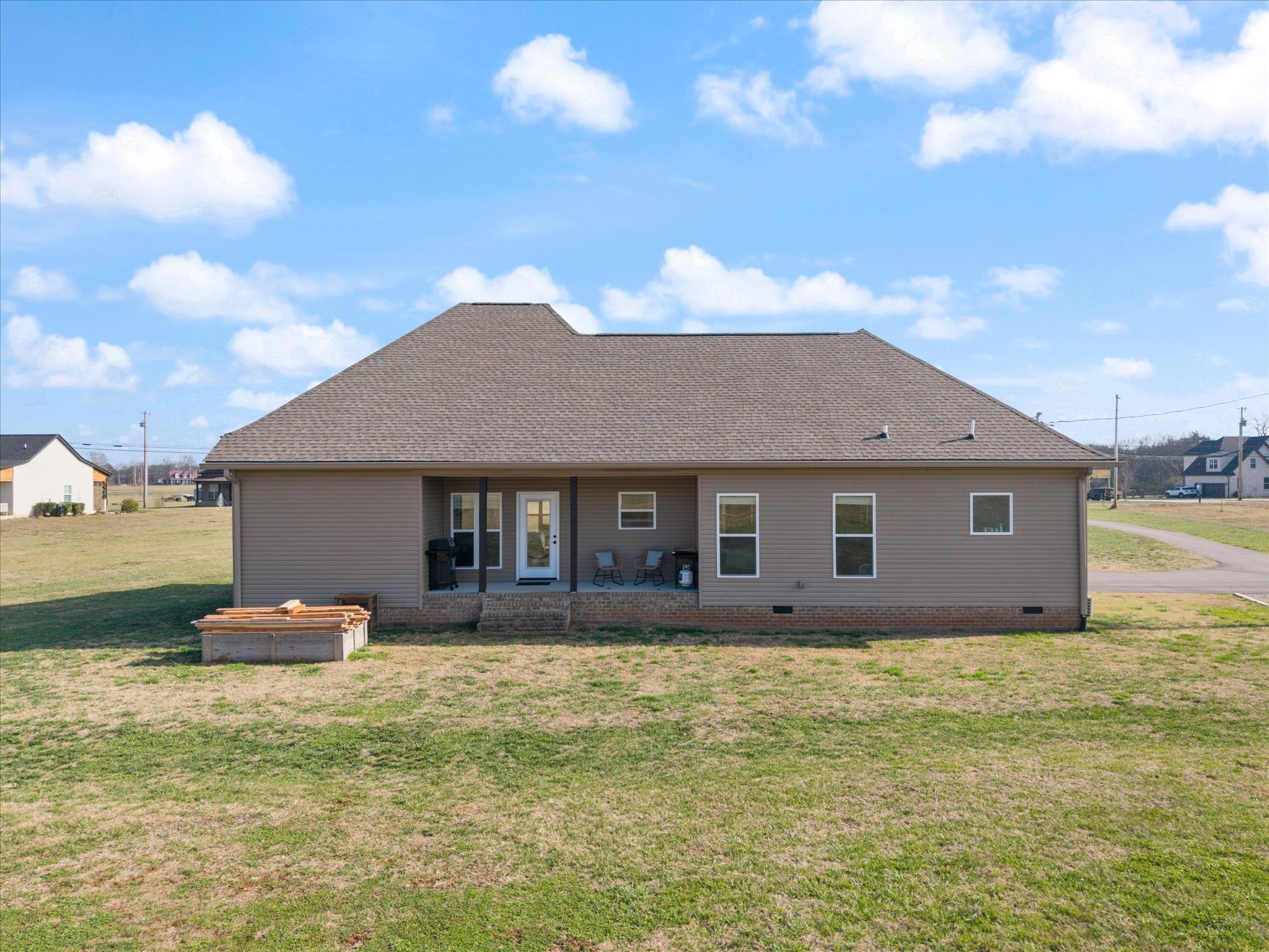 2057 Halls Mill Road Unionville, TN 37180 - Photo 23 of 36 a front view of house with yard