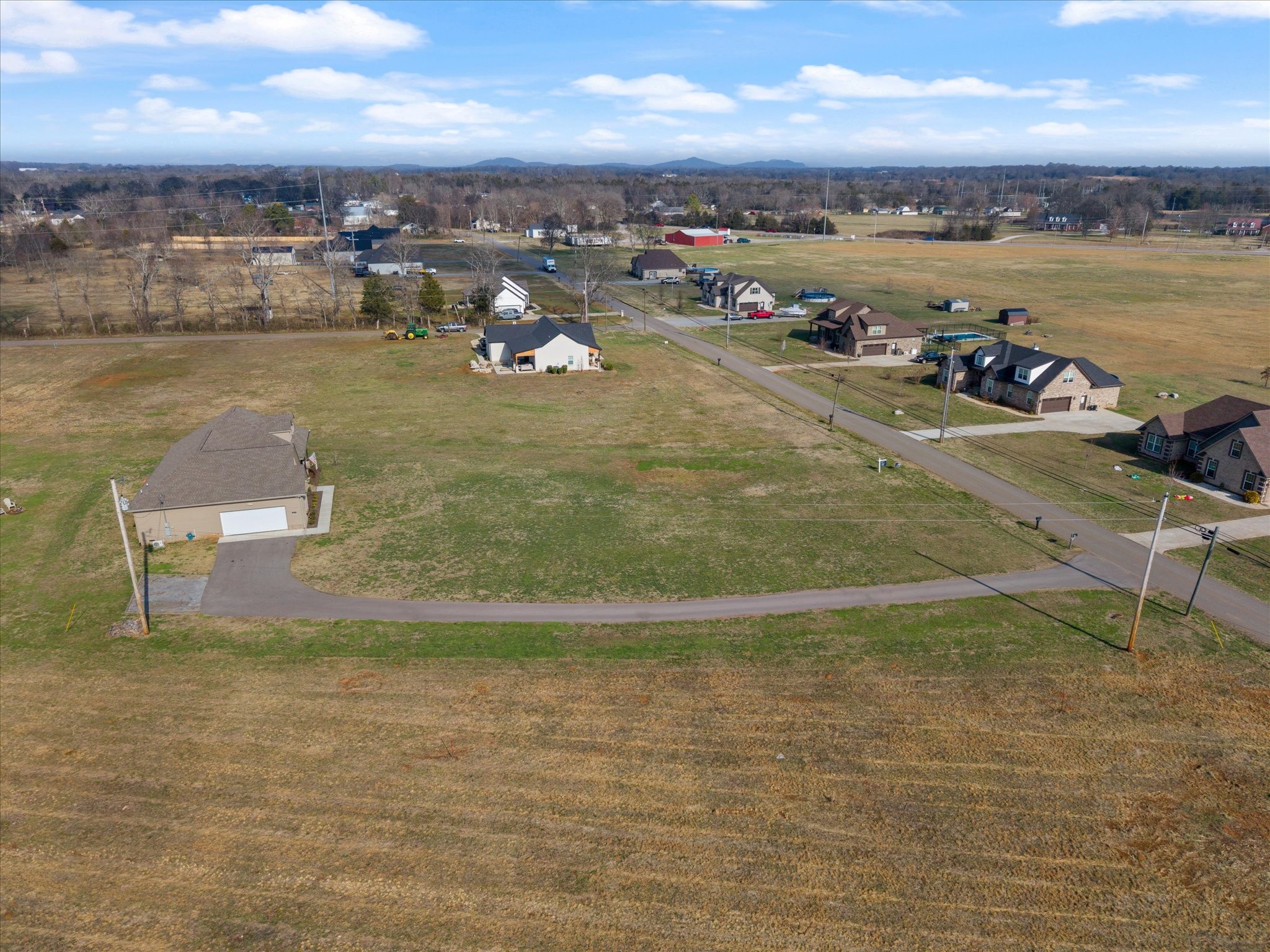 2057 Halls Mill Road Unionville, TN 37180 - Photo 35 of 36 a view of a city