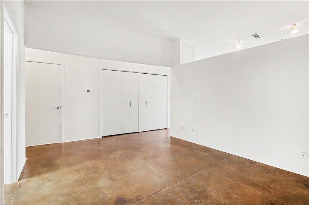 560 Dutch Valley Road Northeast, Unit 2305 Atlanta, GA 30324 - Photo 22 of 29