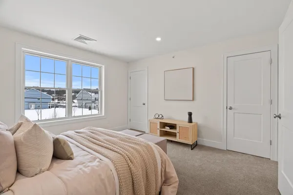$424,000 | 15 Suffolk Drive, Unit 7, Concord, NH 03303