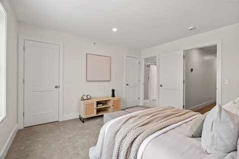 $424,000 | 15 Suffolk Drive, Unit 7, Concord, NH 03303