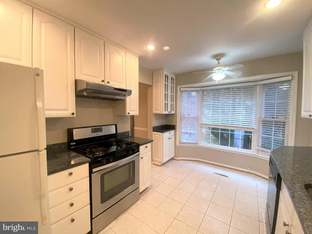 $3,850 | 7927 Jensen Place, Bethesda, MD 20817