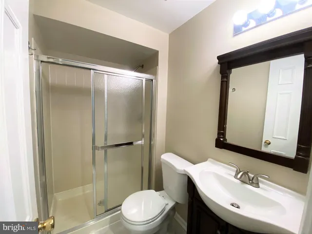 $3,850 | 7927 Jensen Place, Bethesda, MD 20817