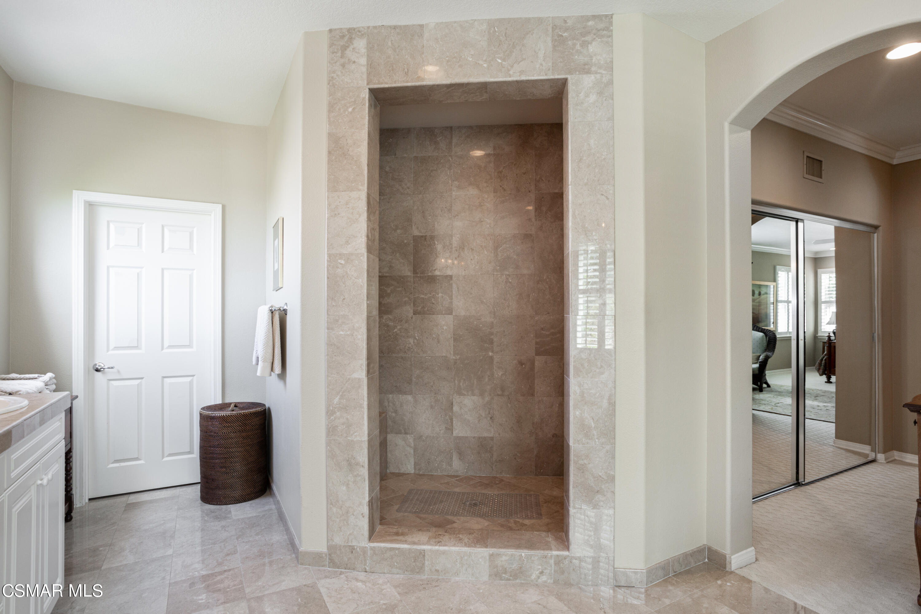 30 West Twisted Oak Drive Simi Valley, CA 93065 - Photo 24 of 45