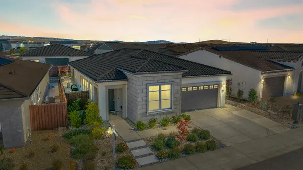 $804,950 | 3524 Deer Pk Drive, Folsom, CA 95630