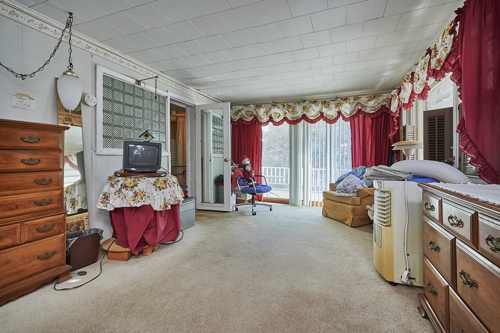 156 Loudville Road Northampton, MA 01062 - Photo 14 of 42 Gallery Image 14