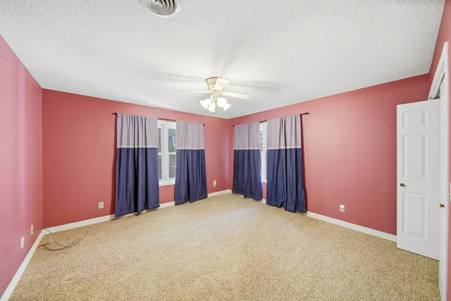 $675,000 | 15207 Henry Road, Morrison, IL 61270