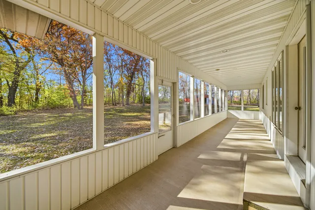 $675,000 | 15207 Henry Road, Morrison, IL 61270