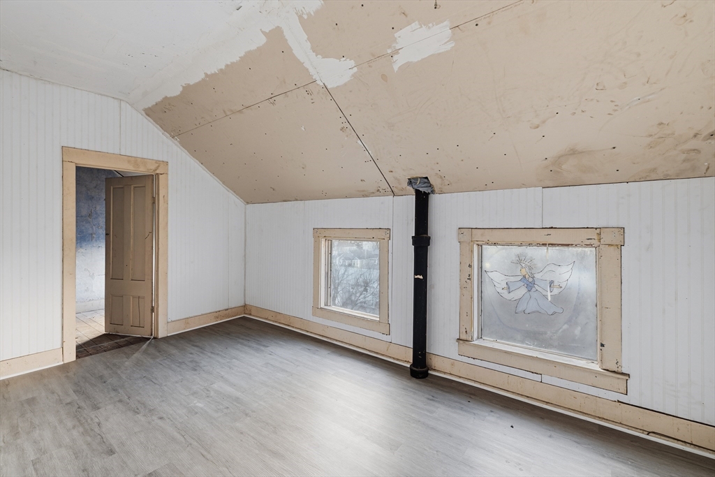 2229 South Main Street Fall River, MA 02724 - Photo 27 of 34