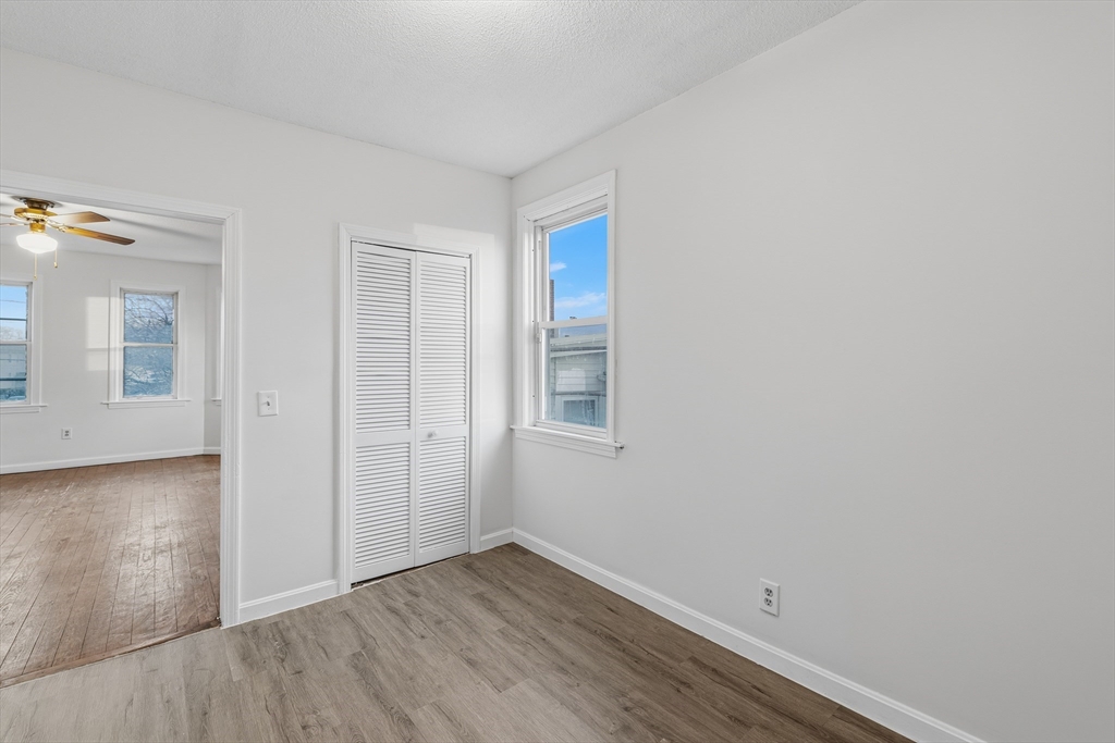 2229 South Main Street Fall River, MA 02724 - Photo 10 of 34