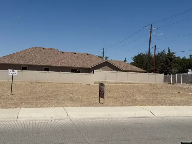 $88,000 | 1545 Edgar Street, Rock Springs, WY 82901