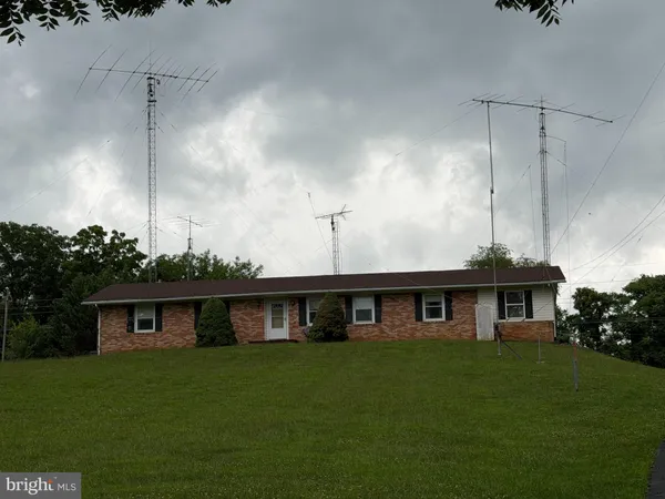 $387,700 | 1741 Old Chapel Road, Boyce, VA 22620