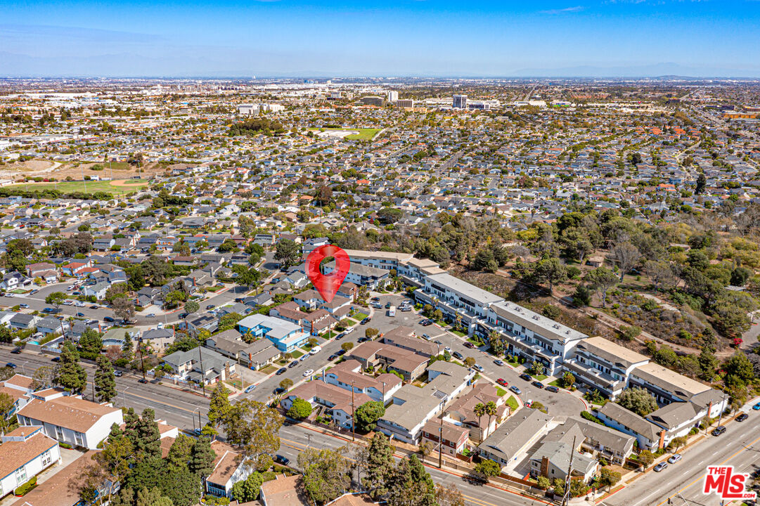 1109 Barbara Street Redondo Beach, CA 90277 - Photo 9 of 14