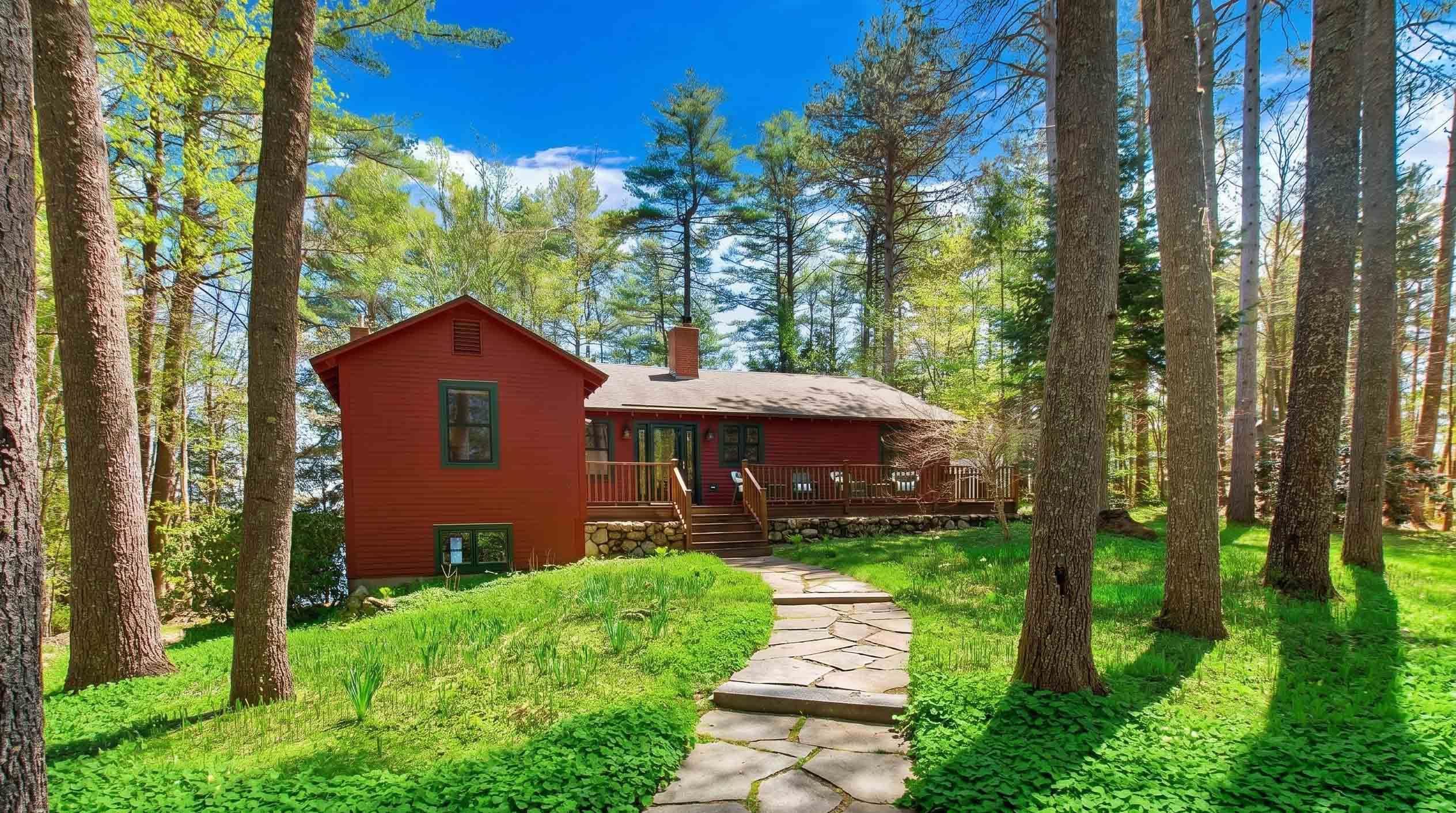 1807 Little Sunapee Road New London, NH 03257 - Photo 3 of 32