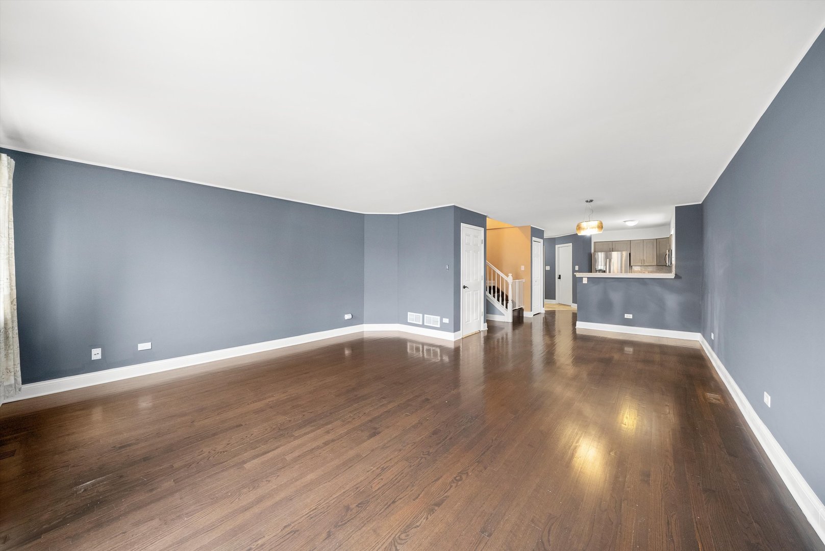7968 South Roberts Road Bridgeview, IL 60455 - Photo 13 of 39 Gallery Image 13