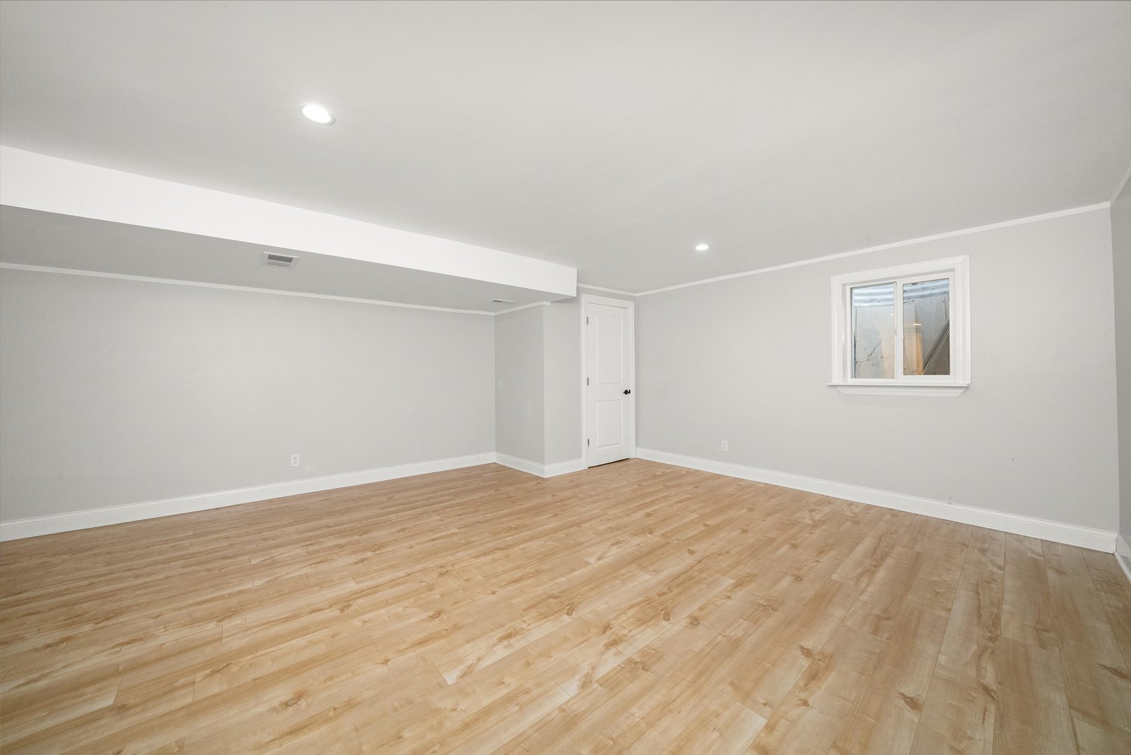 7968 South Roberts Road Bridgeview, IL 60455 - Photo 28 of 39 Gallery Image 28