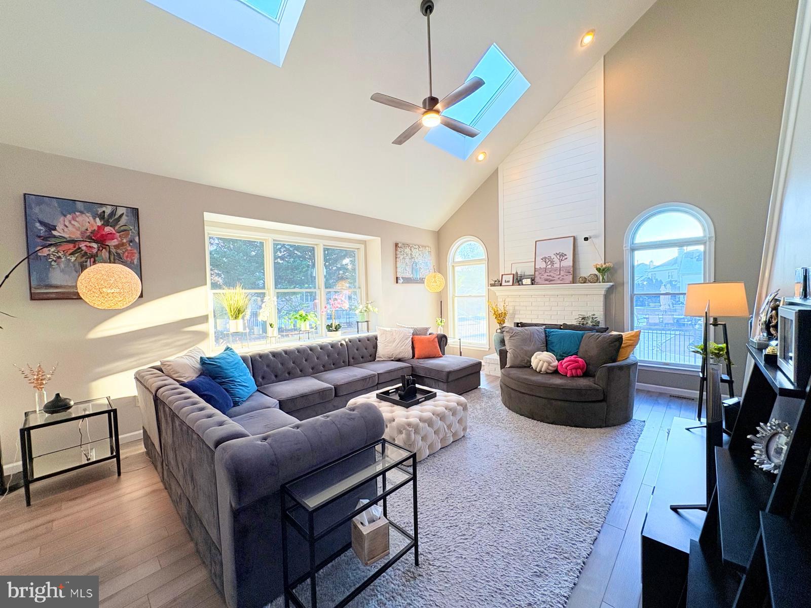 97 Brooks Road Moorestown, NJ 08057 - Photo 72 of 101 Living Room