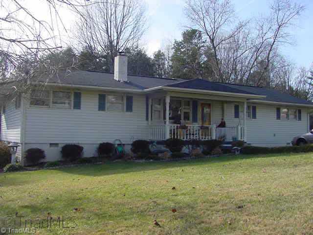 225 Chatham Road Mount Airy, NC 27030 - Photo 1 of 9 Exterior Front. 225 Chatham Rd.