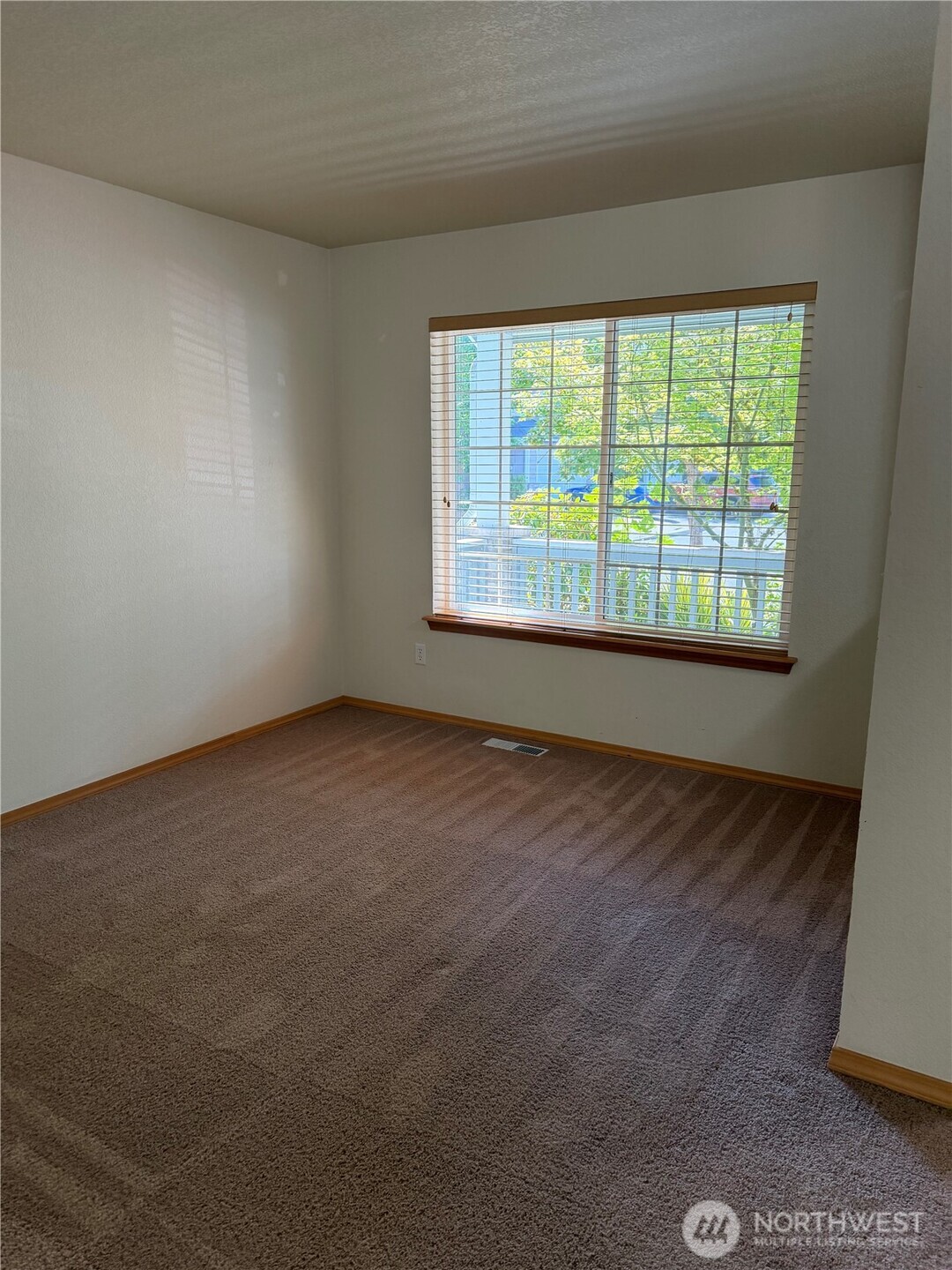4212 Galena Street Southeast Lacey, WA 98503 - Photo 11 of 13 Gallery Image 11