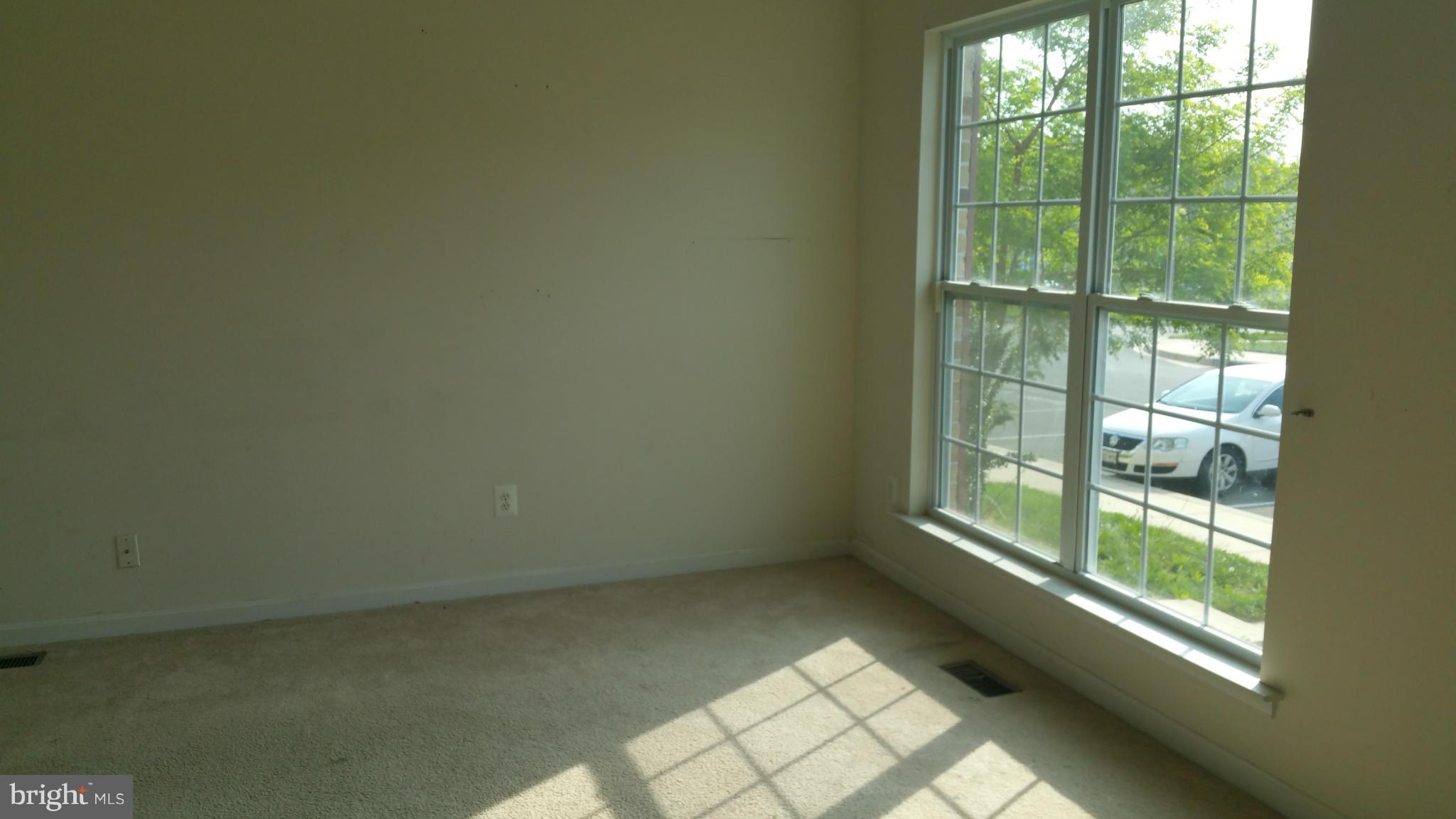 1744 Waltman Road Edgewood, MD 21040 - Photo 5 of 17 Living Room
