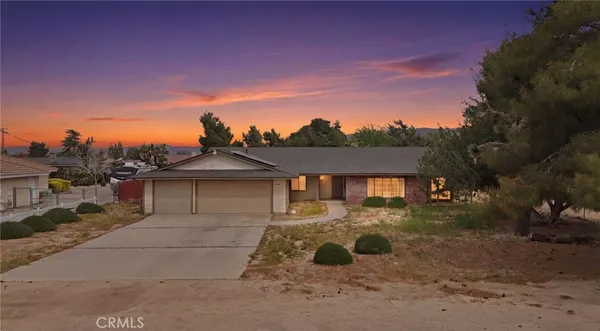 $438,000 | 7589 Glider Avenue, Hesperia, CA 92345
