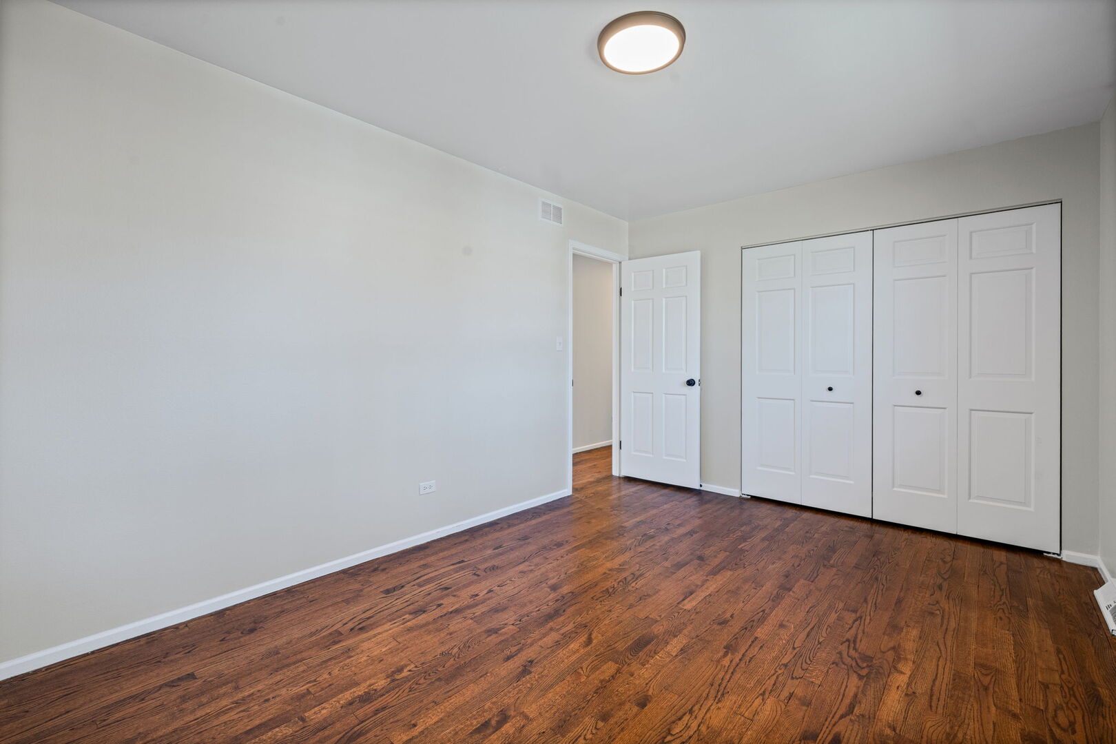 224 Downing Road Buffalo Grove, IL 60089 - Photo 18 of 28