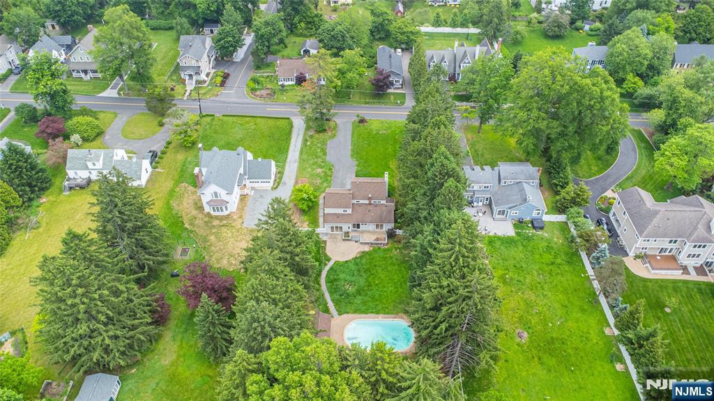 163 Sand Spring Road Morristown, NJ 07960 - Photo 37 of 39 an aerial view of residential house with outdoor space and parking