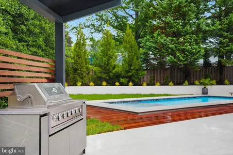 $4,500,000 | 1803 Dumbarton Street, McLean, VA 22101