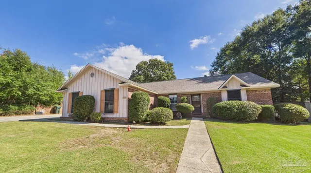 $250,000 | 10288 Sugar Creek Drive, Pensacola, FL 32514
