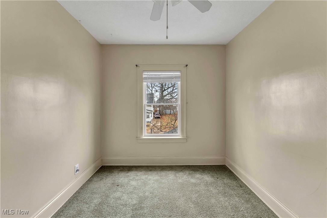 1698 Wickford Road Cleveland, OH 44112 - Photo 22 of 30 Gallery Image 22