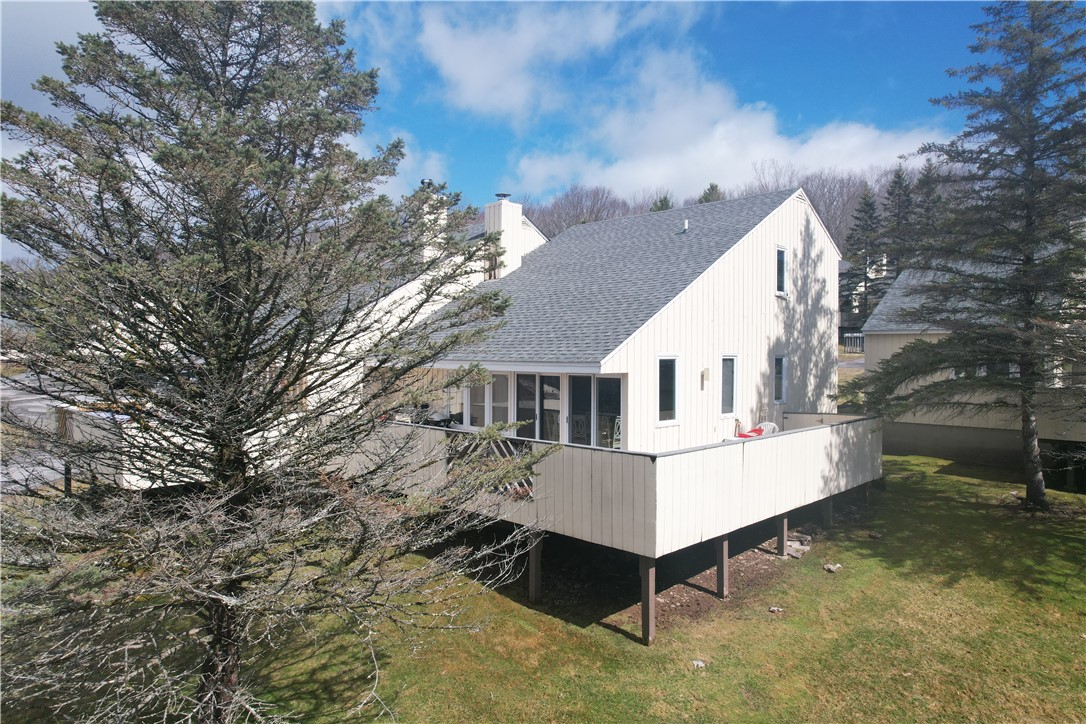 90 Pines Drive, Unit 43 Roxbury, NY 12421 - Photo 1 of 41