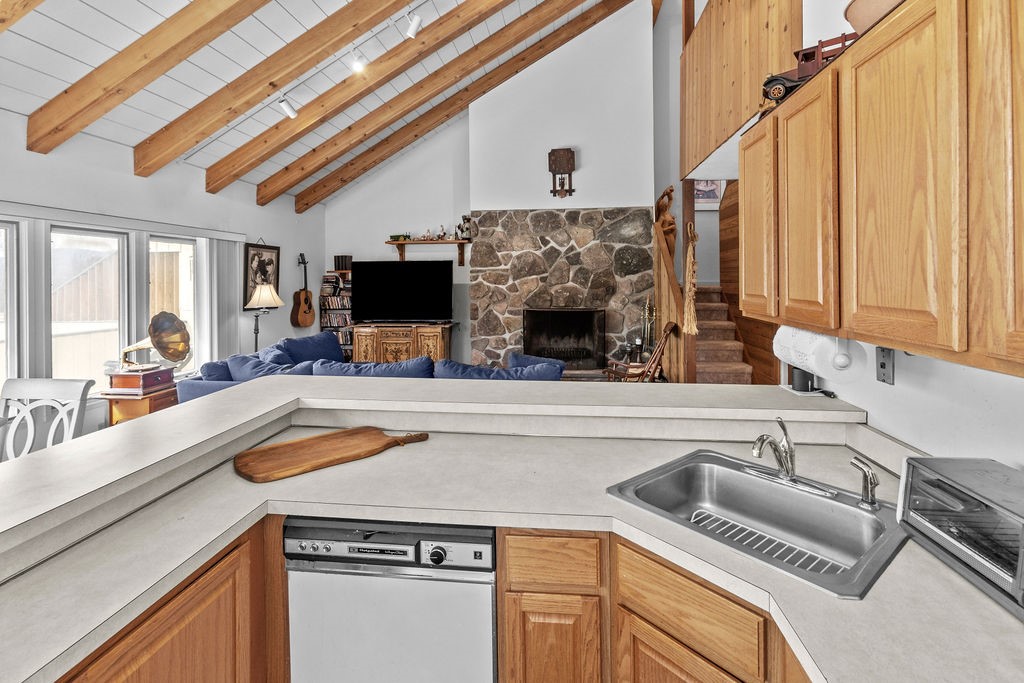 90 Pines Drive, Unit 43 Roxbury, NY 12421 - Photo 17 of 41