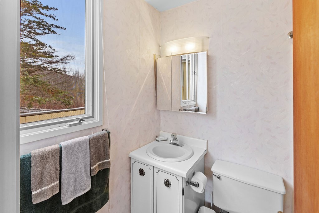 90 Pines Drive, Unit 43 Roxbury, NY 12421 - Photo 21 of 41