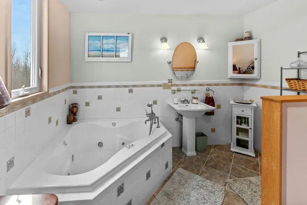 $225,000 | 90 Pines Drive, Unit 43, Roxbury, NY 12421