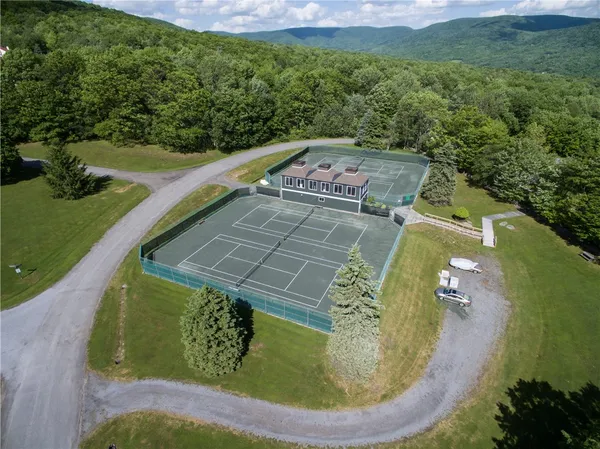 $225,000 | 90 Pines Drive, Unit 43, Roxbury, NY 12421