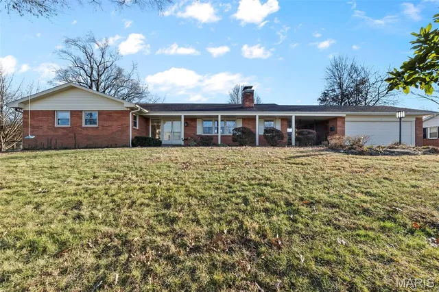 $359,000 | 2449 Janet Drive, Cape Girardeau, MO 63701
