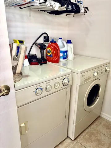 $349,900 | 1305 Gondola Park Drive, Unit 1305, Venice, FL 34292