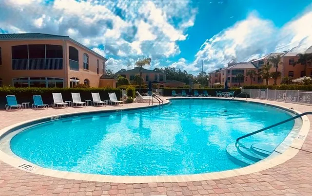 $349,900 | 1305 Gondola Park Drive, Unit 1305, Venice, FL 34292