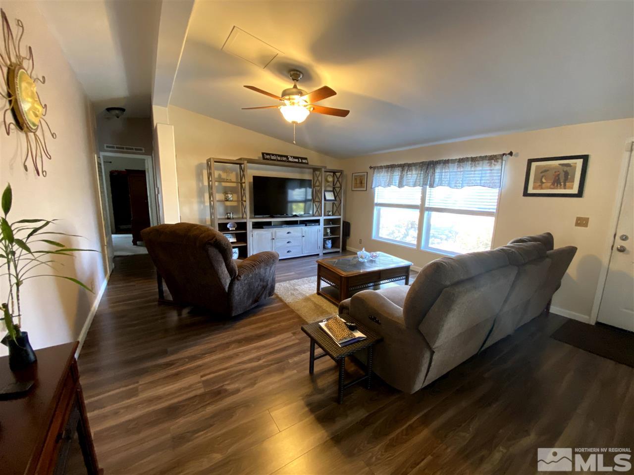 1260 Grizzly Court Reno, NV 89506 - Photo 8 of 22 Photo 8