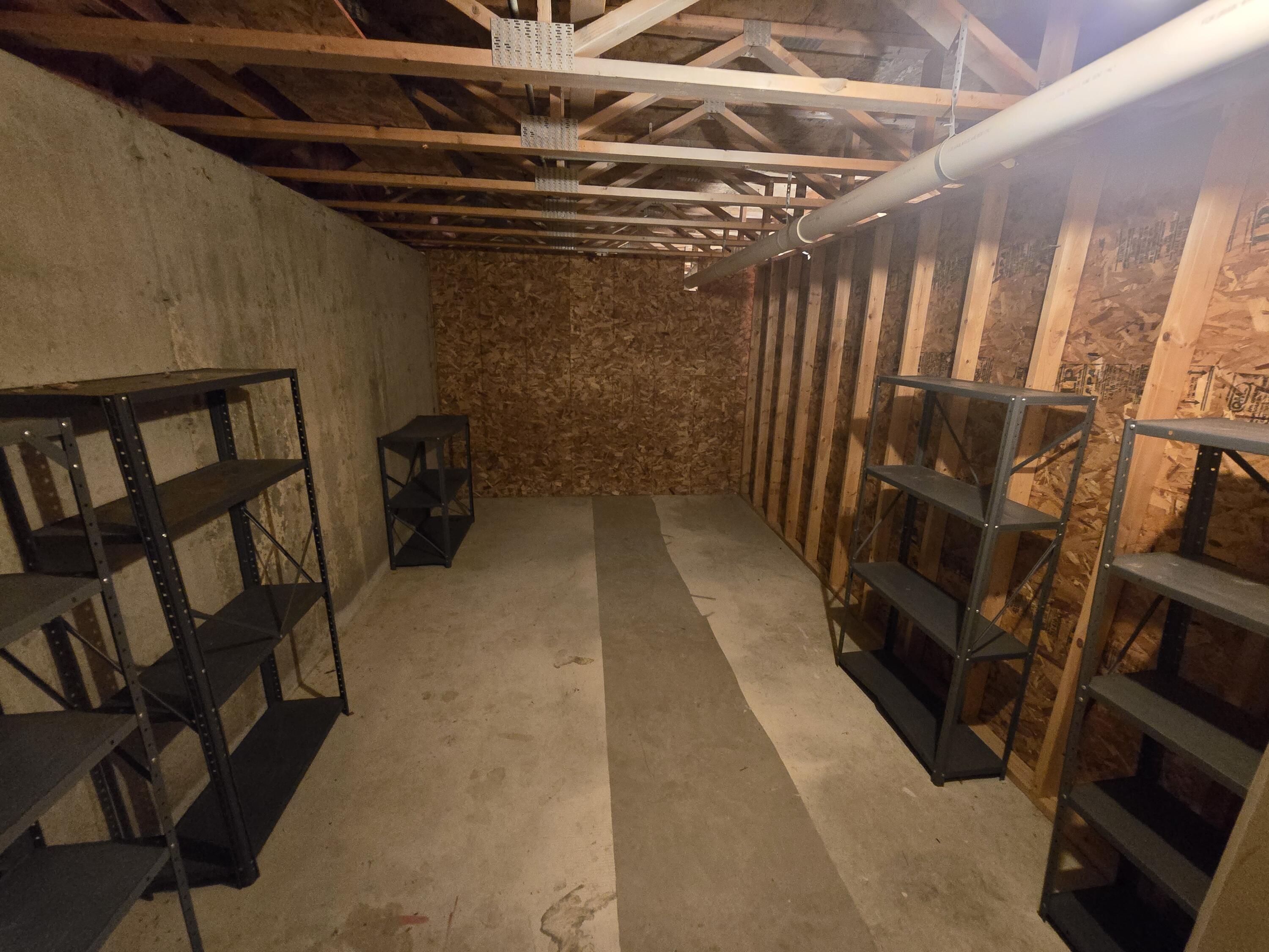 69 Fieldstone Drive, Unit 3 Bangor, ME 04401 - Photo 17 of 18 20260317_141055