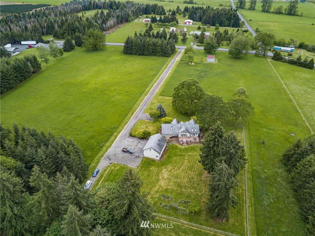 249 South Military Road Winlock, WA 98596 - Photo 3 of 33 an aerial view of tennis court